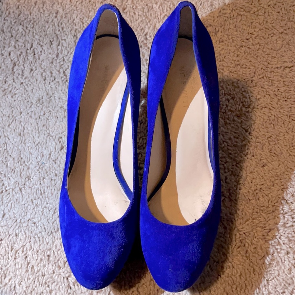 Nine West blue velvet heels 8.5 W